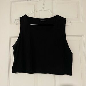 SHEIN Black Cropped Tank Top